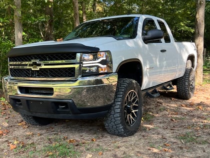 3.5 Inch Lifted 2013 Chevy Silverado 2500 HD 4WD
