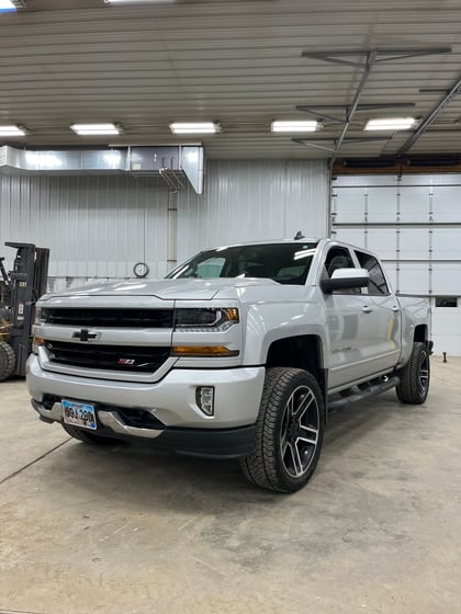3.5 Inch Lifted 2018 Chevy Silverado 1500 4WD