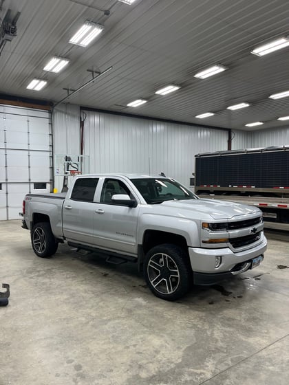 3.5 Inch Lifted 2018 Chevy Silverado 1500 4WD