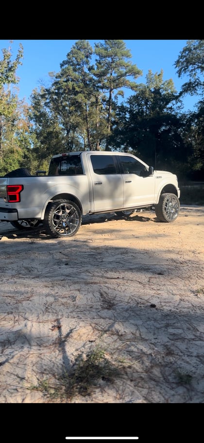 7 Inch Lifted 2020 Ford F-150 4WD