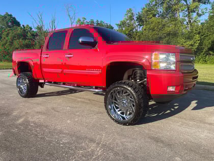 7.5 Inch Lifted 2013 Chevy Silverado 1500 4WD