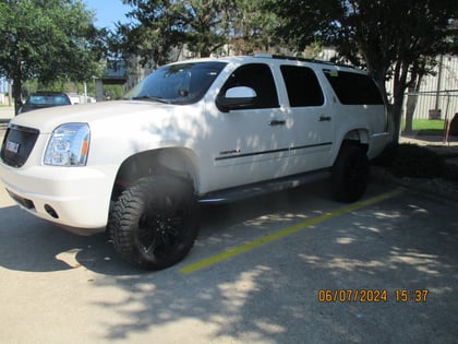 5 Inch Lifted 2012 GMC Yukon XL 1500 AWD