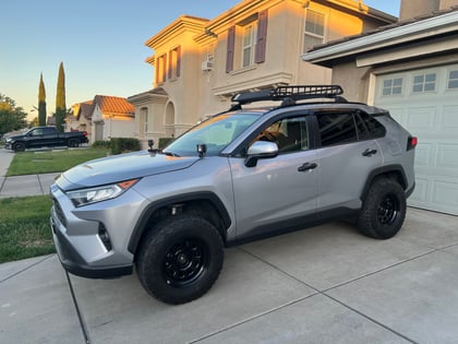 2.5 inch Lifted 2021 Toyota RAV4 AWD