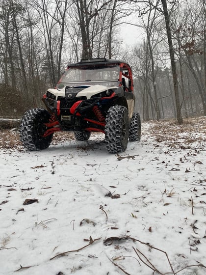 2 inch Lifted 2015 Can-Am Maverick 1000R X mr DPS U/K
