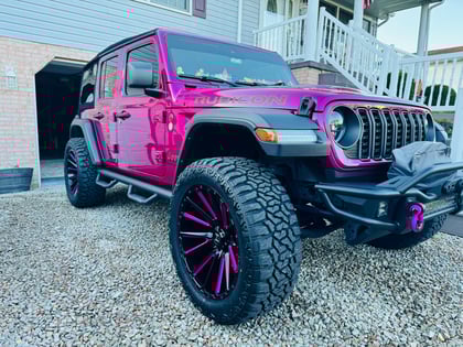 1.75 inch Lifted 2024 Jeep Wrangler Unlimited Rubicon 4WD