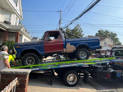 4 Inch Lifted 1979 Ford F-150 4WD