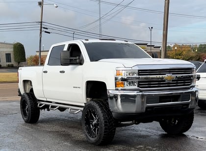7.5 Inch Lifted 2015 Chevy Silverado 2500 HD