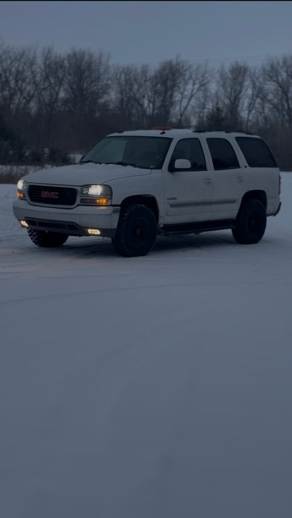 2004 GMC Yukon 4WD