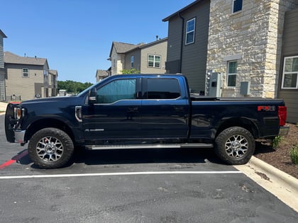 2 inch Lifted 2022 Ford F-250 Super Duty 4WD