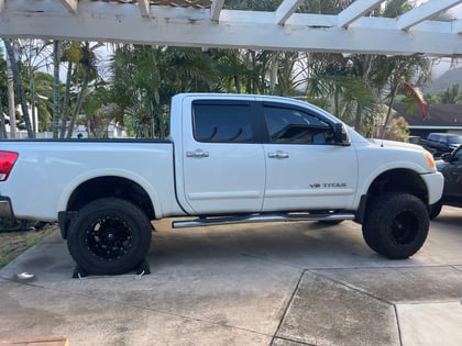 6 Inch Lifted 2014 Nissan TITAN 4WD