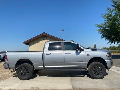 2.5 inch Lifted 2022 Ram 2500 4WD