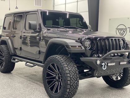 2.5 inch Lifted 2020 Jeep Wrangler JL Unlimited 4WD