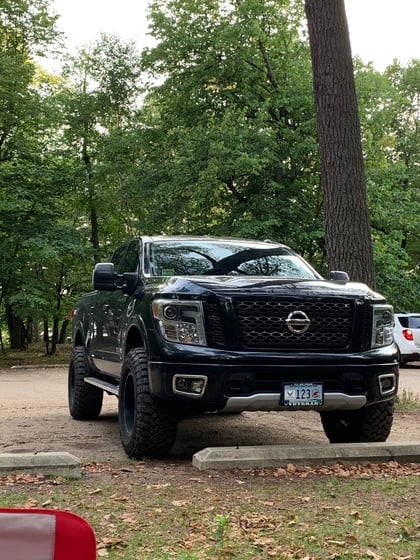 3 Inch Lifted 2017 Nissan Titan 4WD