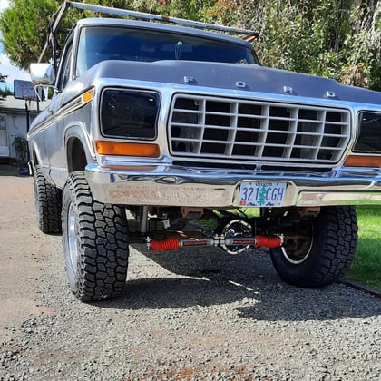 4 Inch Lifted 1979 Ford F-250 4WD