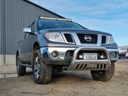 2.5 inch Lifted 2019 Nissan Frontier 4WD