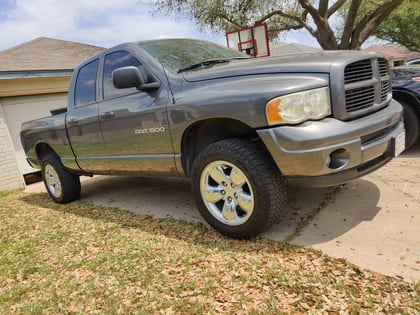 2.5 inch Lifted 2003 Dodge Ram 1500 4WD