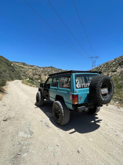 4.5 Inch Lifted 1992 Jeep Cherokee XJ 4WD