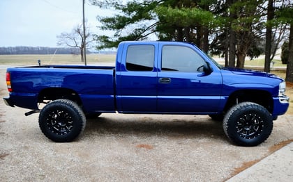 6 Inch Lifted 2007 GMC Sierra 1500 Classic 4WD