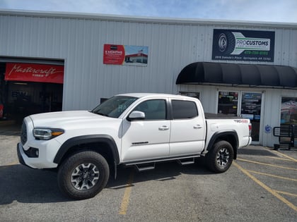 2 inch Lifted 2023 Toyota Tacoma 4WD