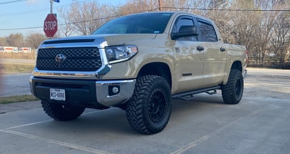 3.5 Inch Lifted 2020 Toyota Tundra 4WD