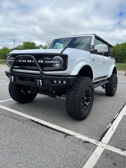 7 Inch Lifted 2022 Ford Bronco 4WD