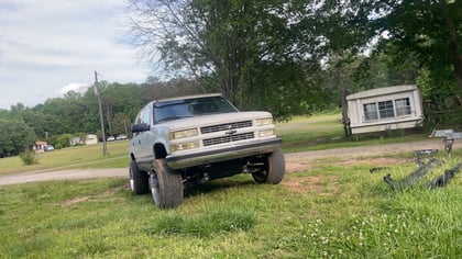 6 Inch Lifted 1995 Chevy Tahoe 4WD
