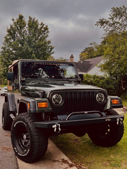 2.5 inch Lifted 1998 Jeep Wrangler TJ 4WD