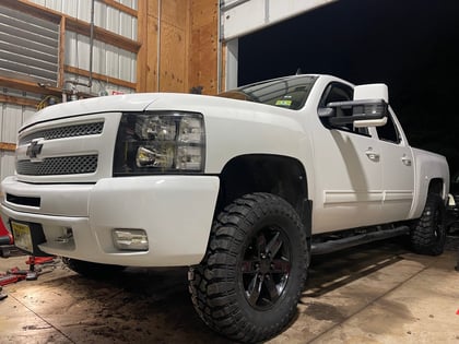 2.5 inch Lifted 2010 Chevy Silverado 1500 4WD
