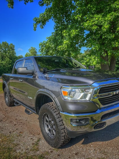 3.5 Inch Lifted 2019 Ram 1500 4WD