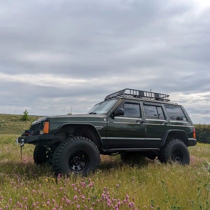 4.5 Inch Lifted 1996 Jeep Cherokee