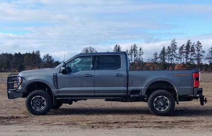 3 Inch Lifted 2023 Ford F-350 Super Duty