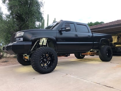6 Inch Lifted 2004 Chevy Silverado 2500 HD 4WD