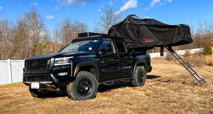 2.5 inch Lifted 2023 Nissan Frontier 4WD