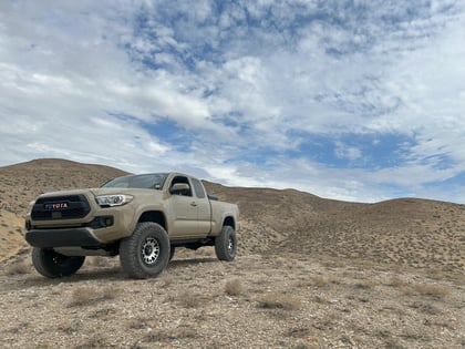 3 Inch Lifted 2018 Toyota Tacoma 4WD