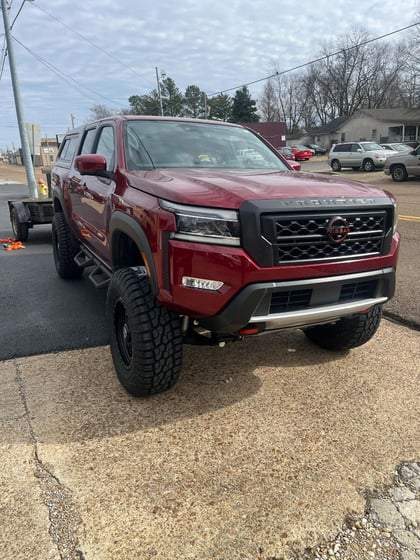 6 Inch Lifted 2023 Nissan Pathfinder FWD