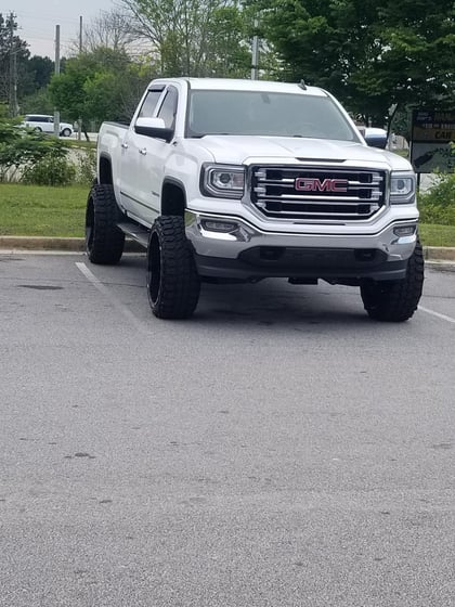 7 Inch Lifted 2016 GMC Sierra 1500 4WD