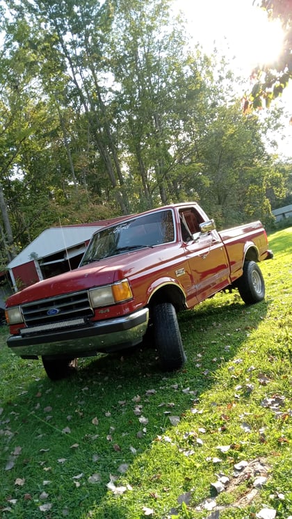 2.5 inch Lifted 1989 Ford F-150 4WD