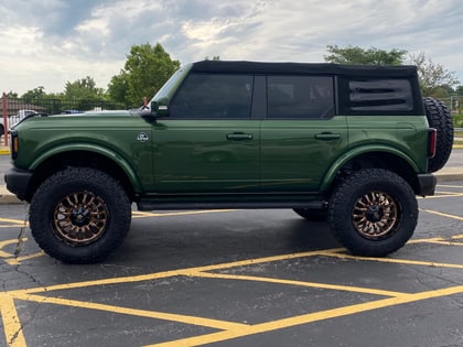 3.5 Inch Lifted 2022 Ford Bronco 4WD