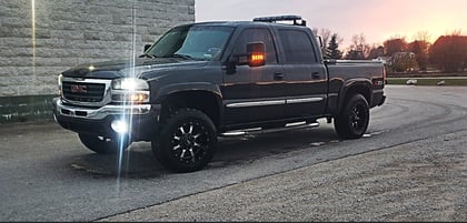 2.5 inch Lifted 2005 GMC Sierra 1500 4WD