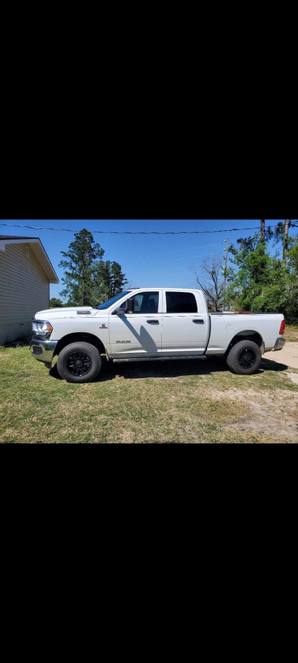 2.5 inch Lifted 2021 Ram 2500 4WD