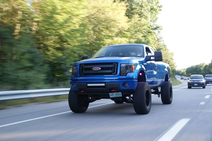 7.5 Inch Lifted 2013 Ford F-150 4WD