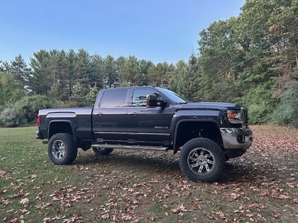 5 Inch Lifted 2016 GMC Sierra 2500 HD 4WD