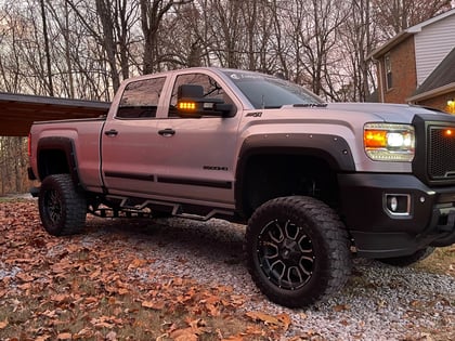 5 Inch Lifted 2017 GMC Sierra 2500 HD 4WD
