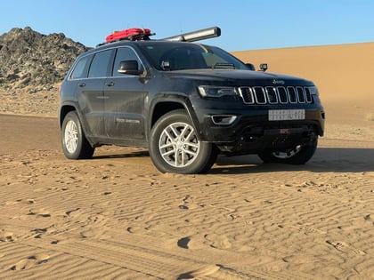 2 inch Lifted 2017 Jeep Grand Cherokee AWD