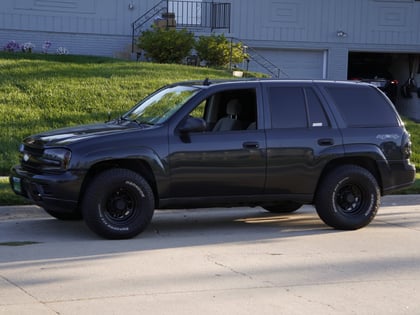 2 inch Lifted 2006 Chevy Trailblazer 4WD