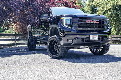 6 Inch Lifted 2025 GMC Sierra 1500 4WD