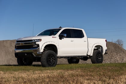 6 Inch Lifted 2022 Chevy Silverado 1500