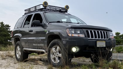 2.5 inch Lifted 2004 Jeep Grand Cherokee RWD