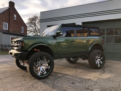 7 Inch Lifted 2023 Ford Bronco 4WD