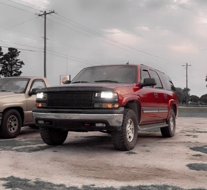 2 inch Lifted 2005 Chevy Suburban 1500 4WD